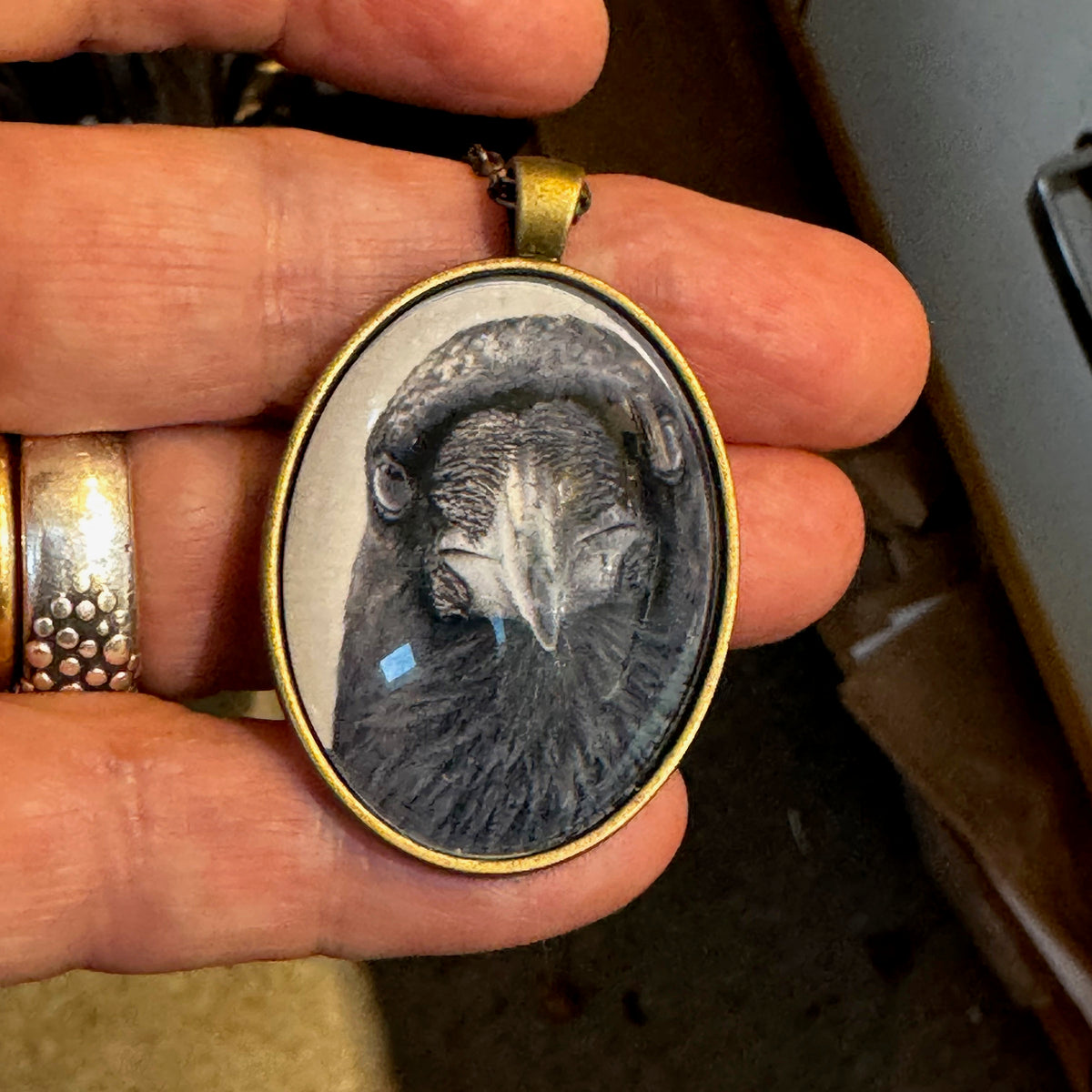 POP-UP RAVEN - Large Glass Pendant